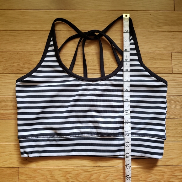 Striped Crop Top Sports Bra - Picture 5 of 6
